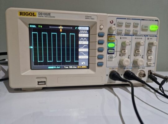 RIGOL DS1052E Digital Oscilloscope